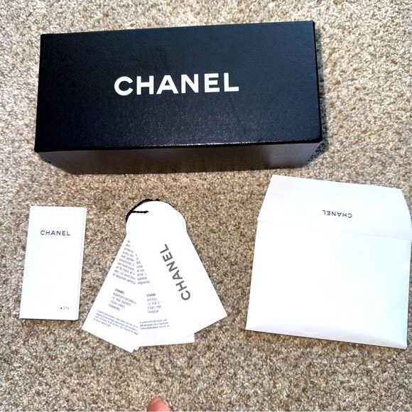 EMPTY Authentic CHANEL SUNGLASS  BOX. - Picture 1 of 8
